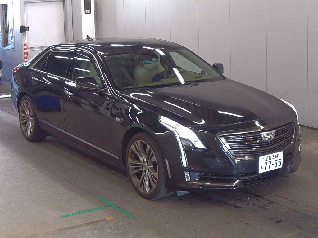 Cadillac CT6 2017 z aukcji japońskiej