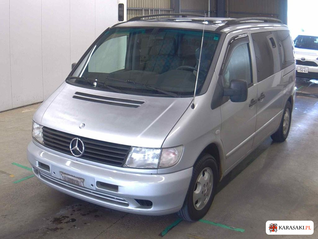 2004 Mercedes-Benz V-Class 5D V230 3