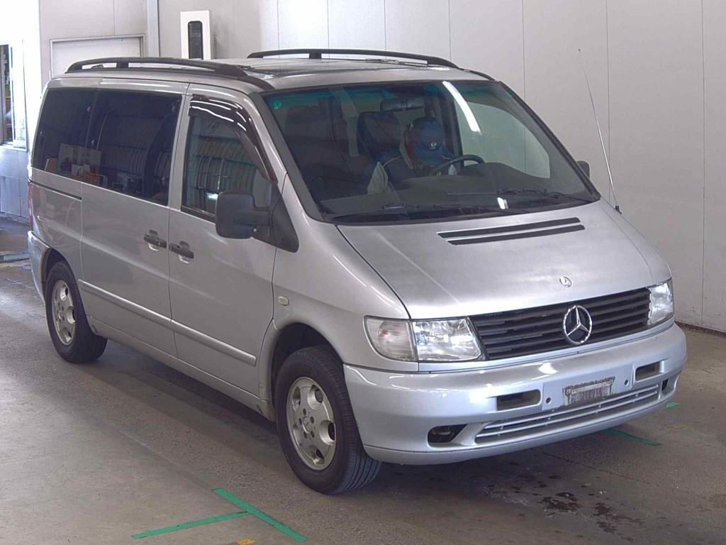 Mercedes-Benz V-Class 2004 z aukcji japońskiej