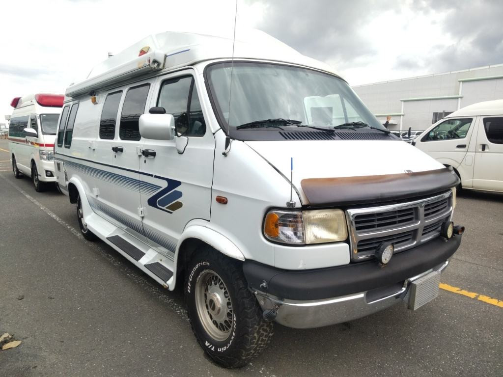 Dodge 1998 z aukcji japońskiej