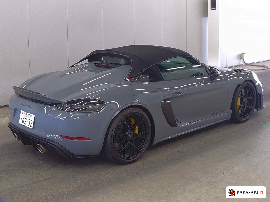 2025 Porsche 718 Spyder 4