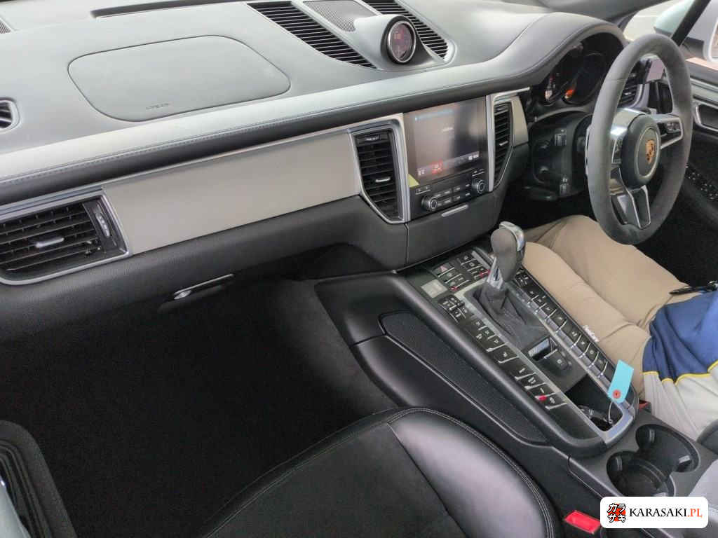 2017 Porsche Macan 4WD 5