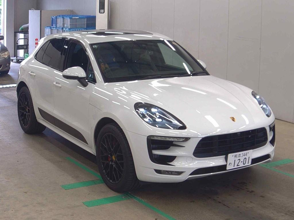 Porsche Macan 2017 z aukcji japońskiej