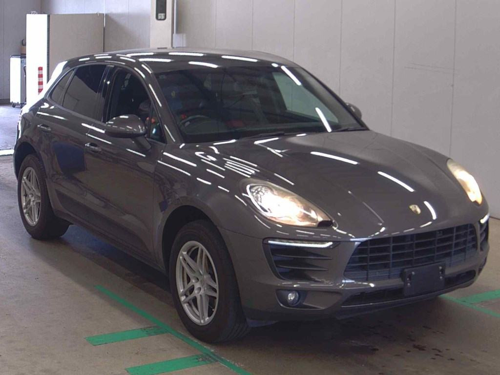 Porsche Macan 2015 z aukcji japońskiej