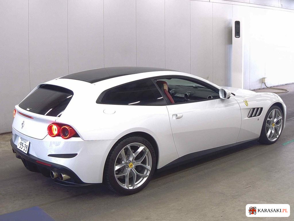 2020 Ferrari GTC4 Lusso T 4