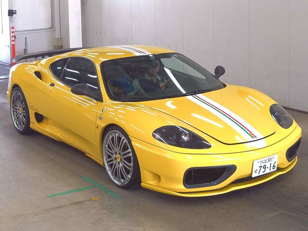 Ferrari 360 2002 z aukcji japońskiej