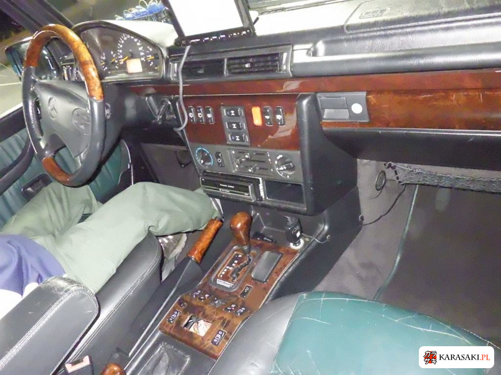 2001 Mercedes-Benz G-Class 5D 4WD G500 Long 5