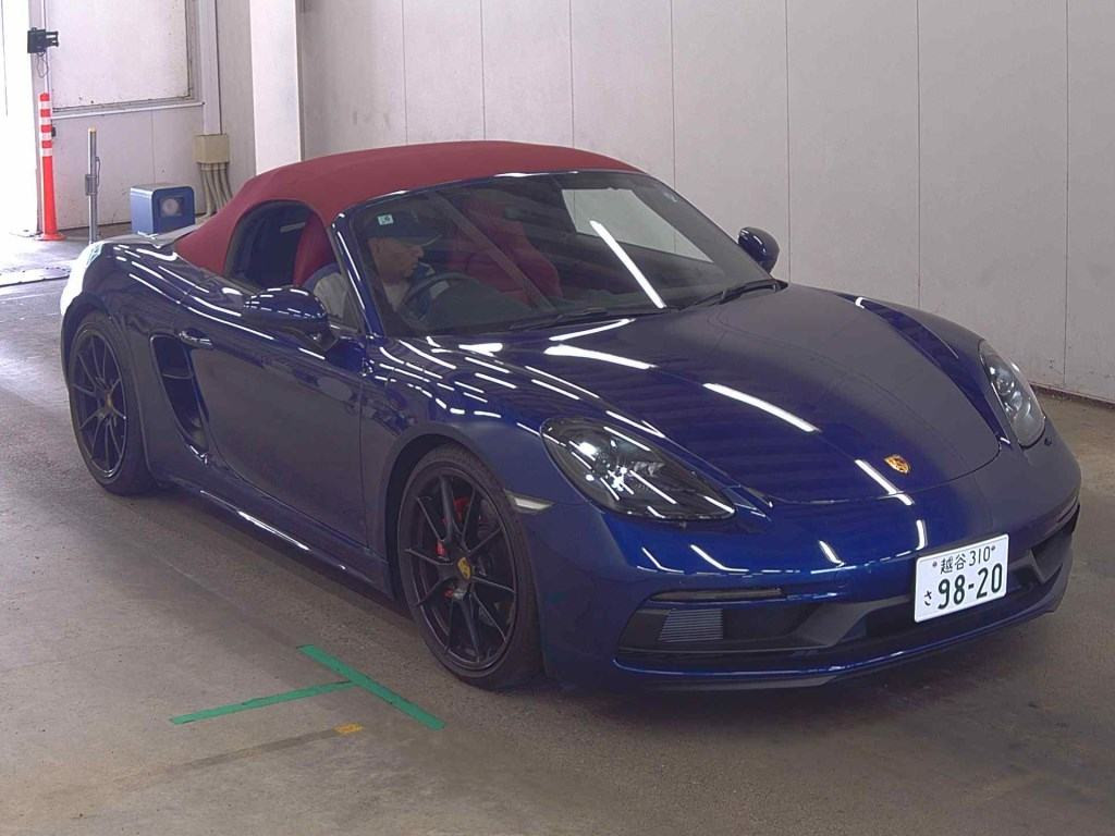 Porsche 718 Boxster 2023 z aukcji japońskiej