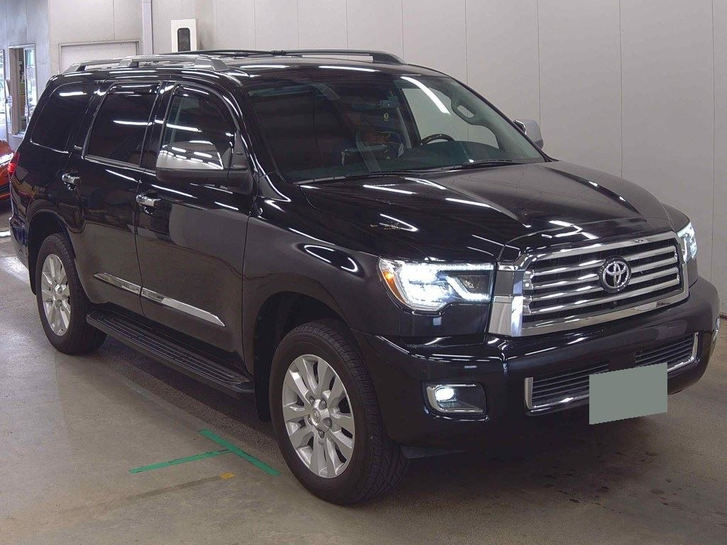 America Toyota Sequoia 2022 z aukcji japońskiej