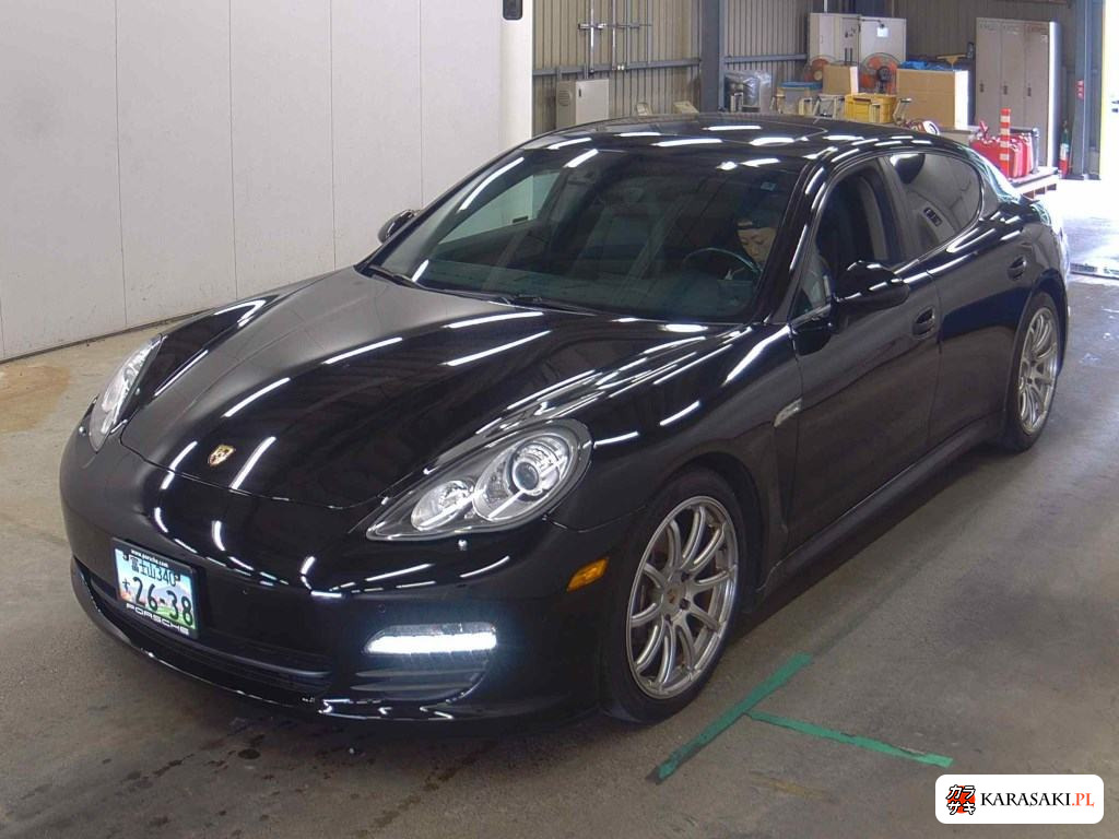 2013 Porsche Panamera 5D Base Grade 3