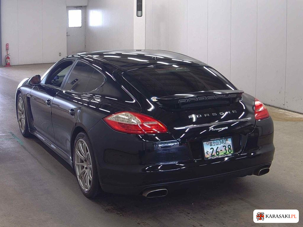 2013 Porsche Panamera 5D Base Grade 2