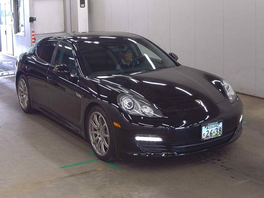 Porsche Panamera 2013 z aukcji japońskiej