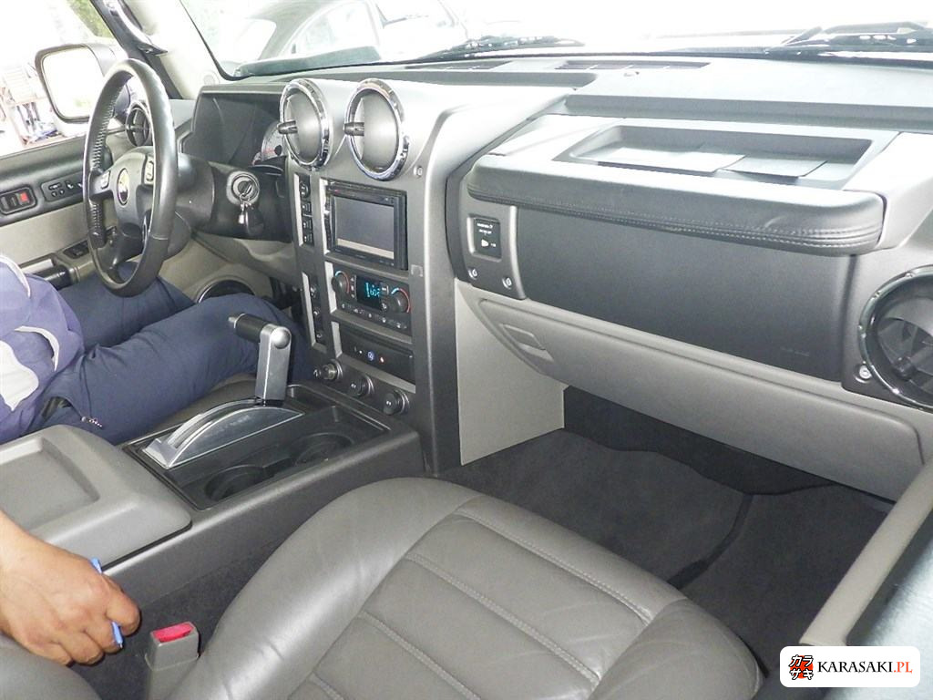 2004 Hummer H2 5D 4WD Luxury Package 5