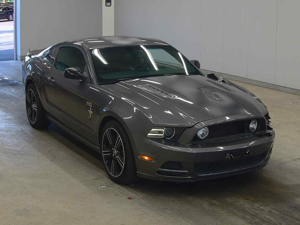 Ford Mustang 2014 z aukcji japońskiej
