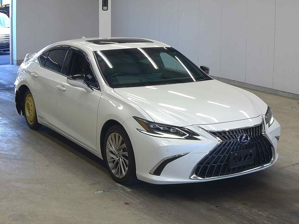 Lexus Es 2022 z aukcji japońskiej