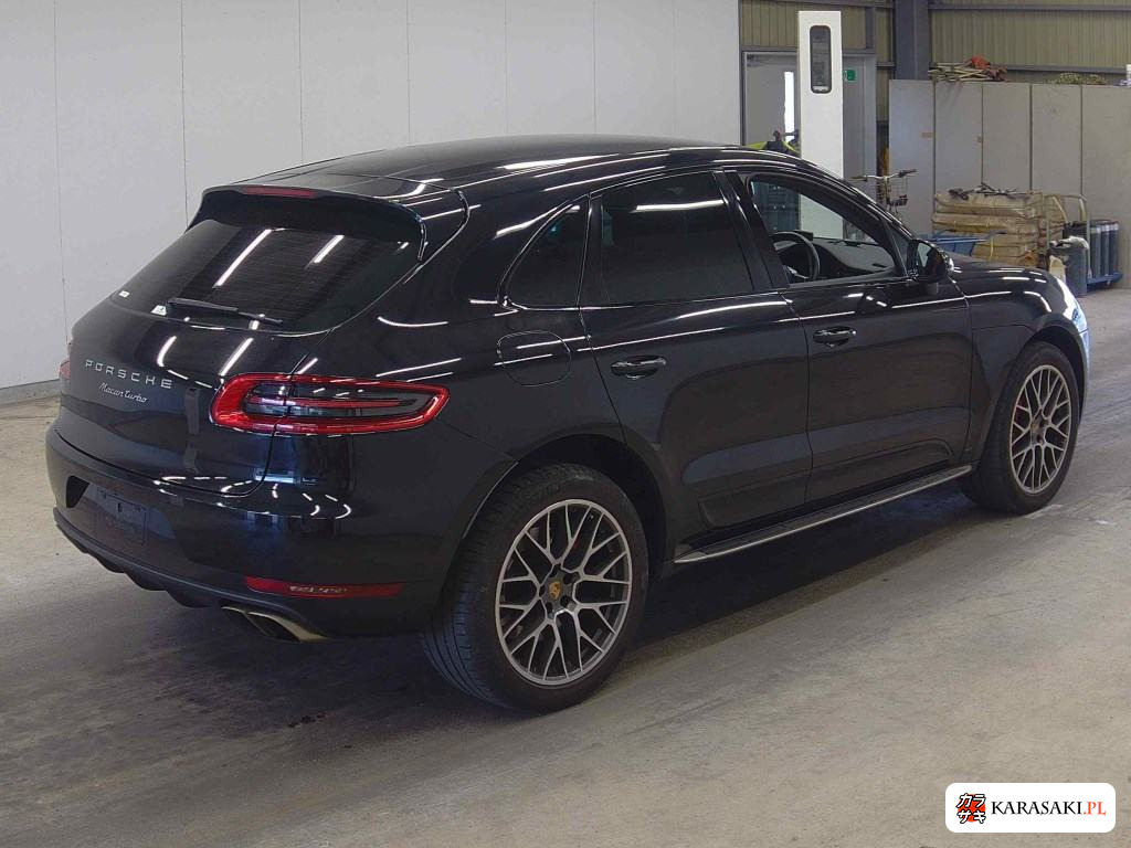 2015 Porsche Macan 4WD Turbo 4