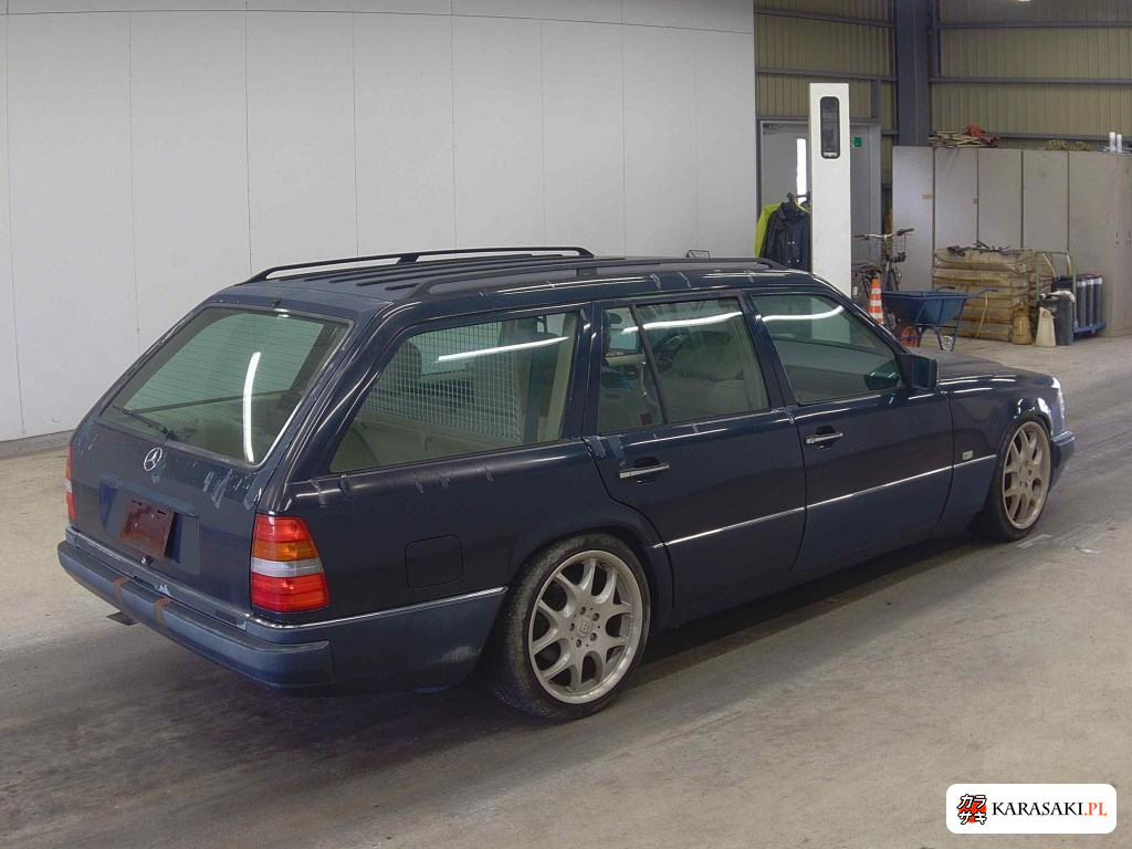 1994 Mercedes-Benz E-Class Stationwagon E320 4