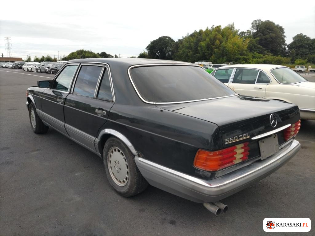 1987 Mercedes-Benz S-Class 4D 560SEL 2