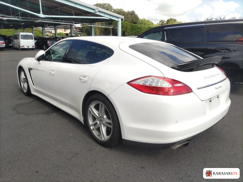 2011 Porsche Panamera 5D Base Grade Sport Chrono Package 2