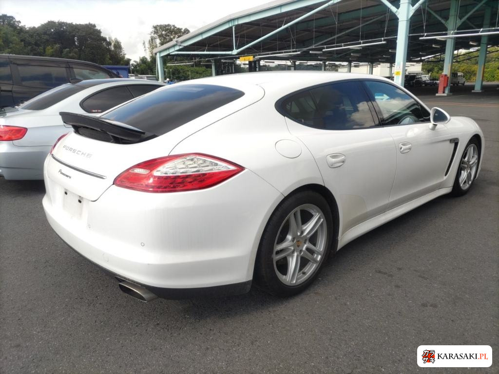 2011 Porsche Panamera 5D Base Grade Sport Chrono Package 4