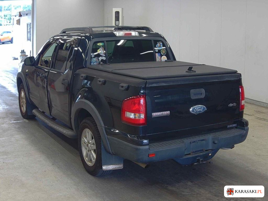 2008 Ford Explorer Sport Trac 4WD XLT 2