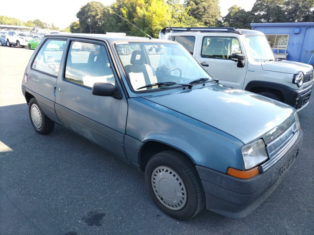 Renault 5 1990 z aukcji japońskiej