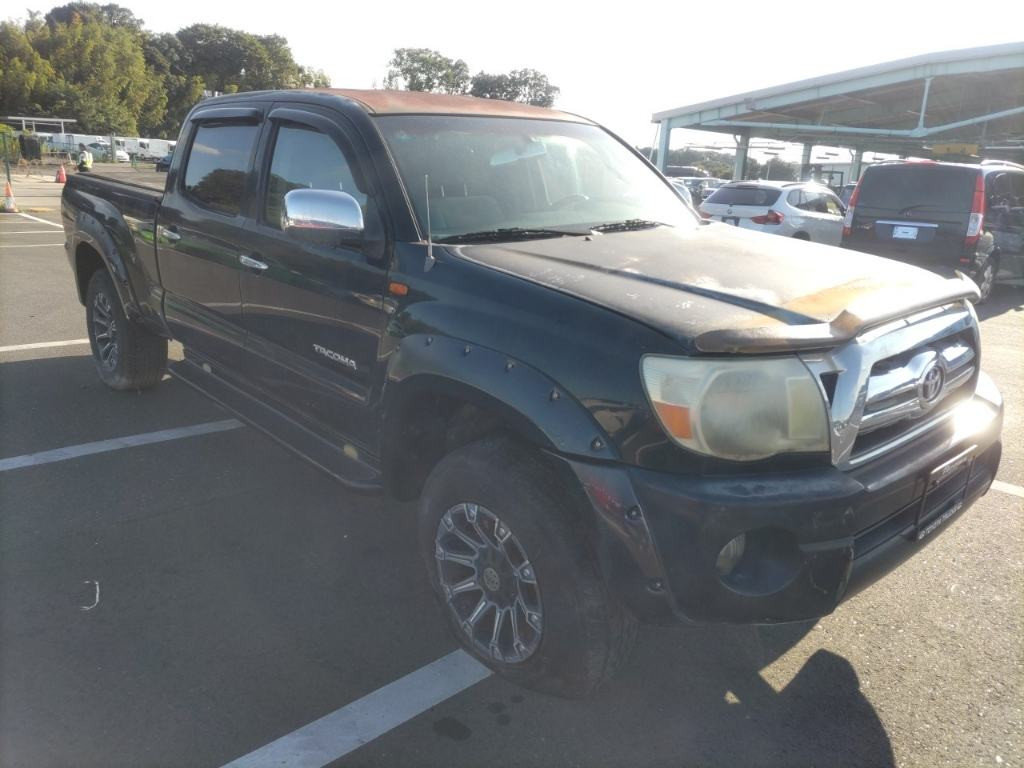 America Toyota Tacoma 2010 z aukcji japońskiej