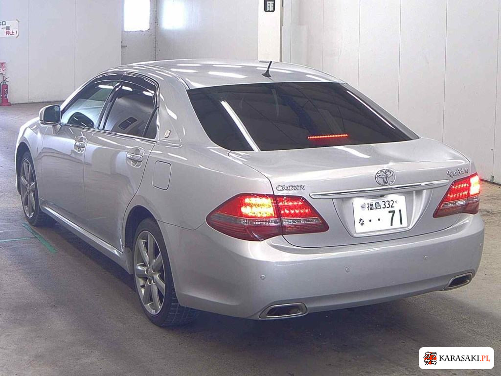 2008 Toyota Crown 4D Royal Saloon 2