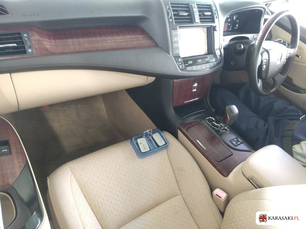 2008 Toyota Crown 4D Royal Saloon Navi Package 5