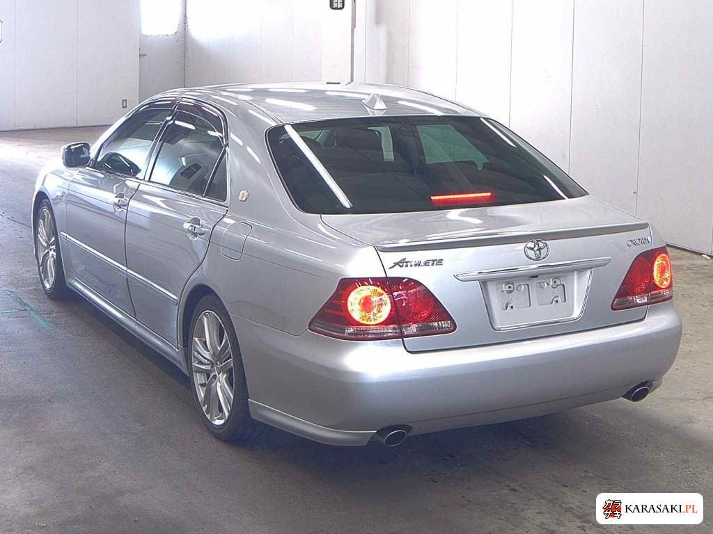 2005 Toyota Crown 4D Athlete 2