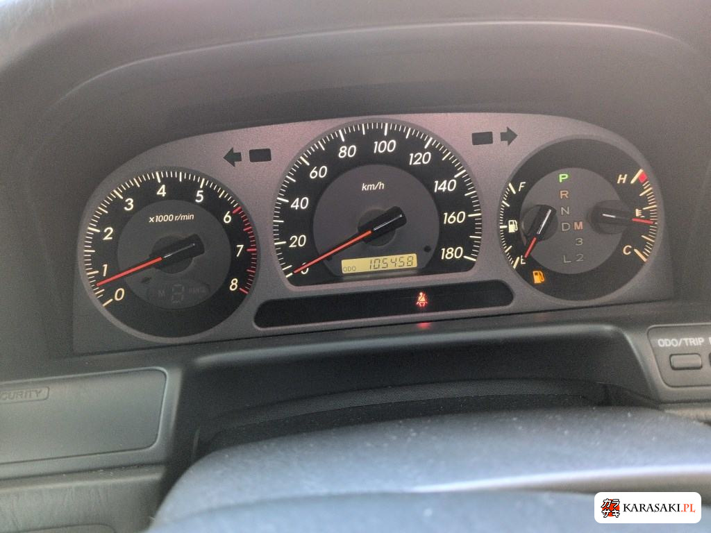 2001 Toyota Crown 4D Athlete G 6