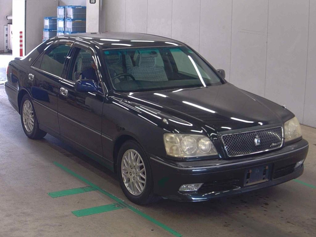 Toyota Crown 2001 z aukcji japońskiej