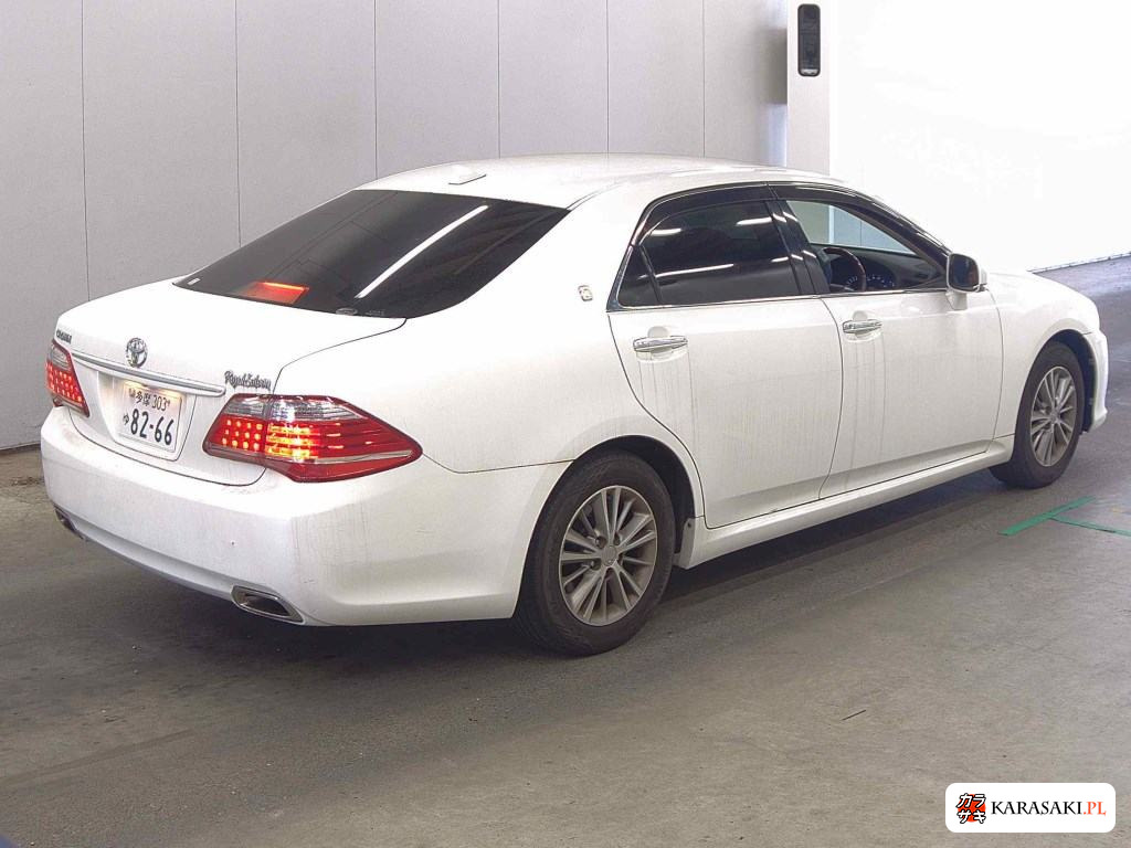 2010 Toyota Crown 4D Royal Saloon 4