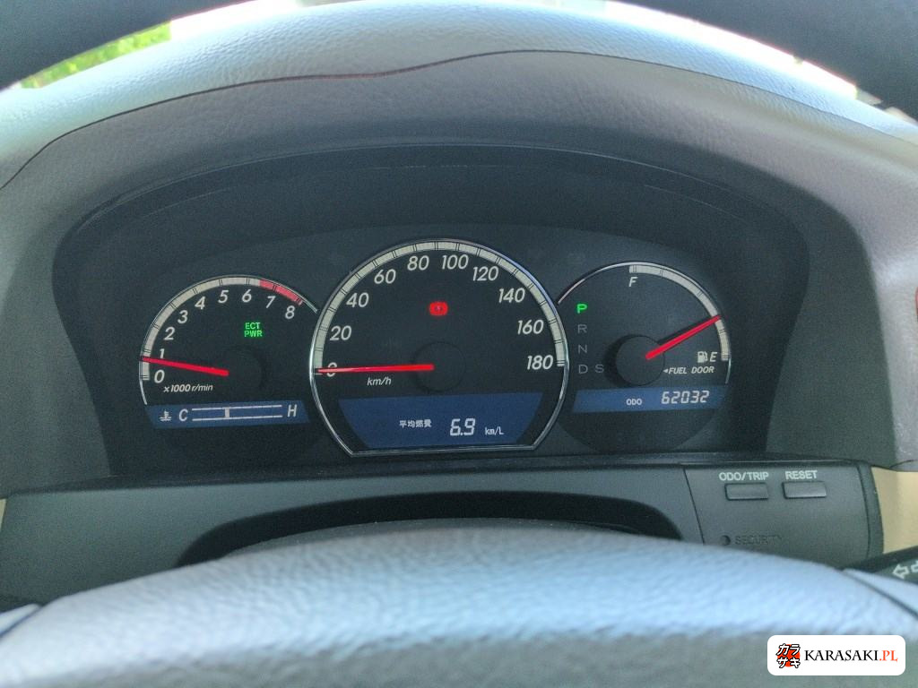 2006 Toyota Crown 4D 4WD Royal Saloon I-Four S Package 6