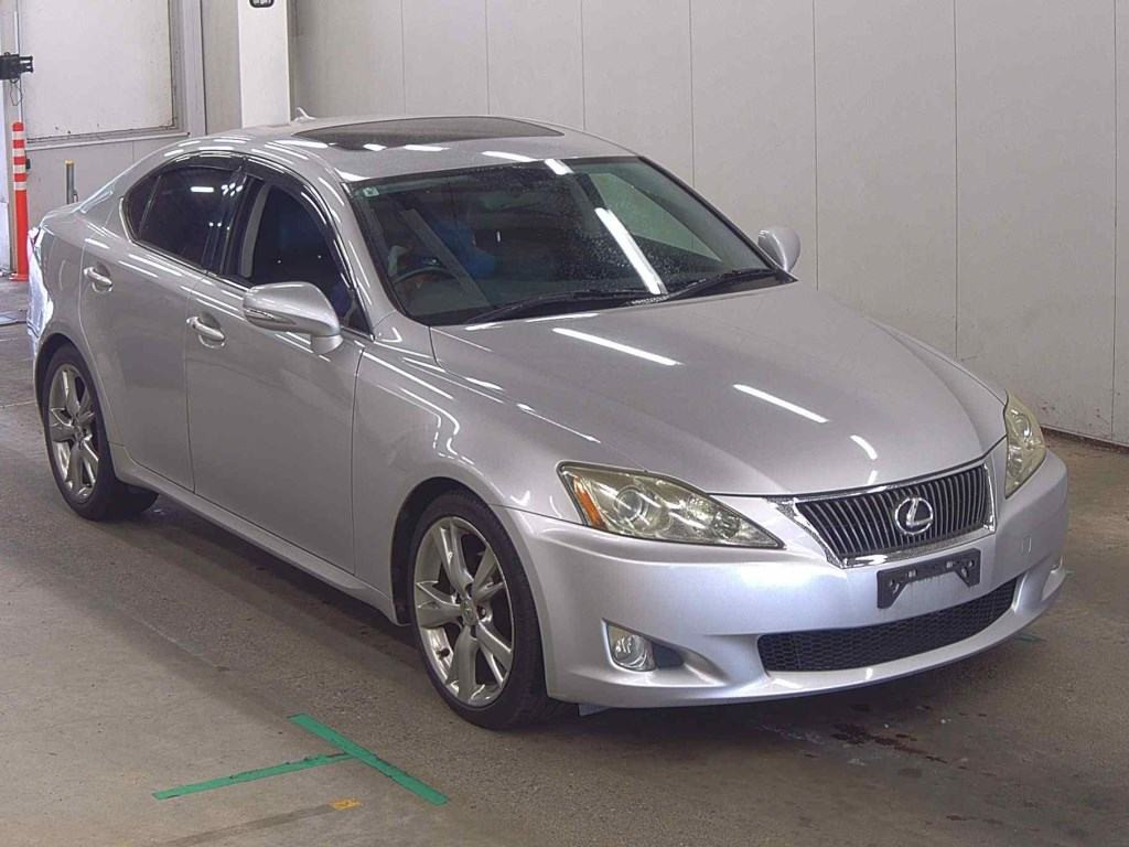 Lexus Is 2008 z aukcji japońskiej