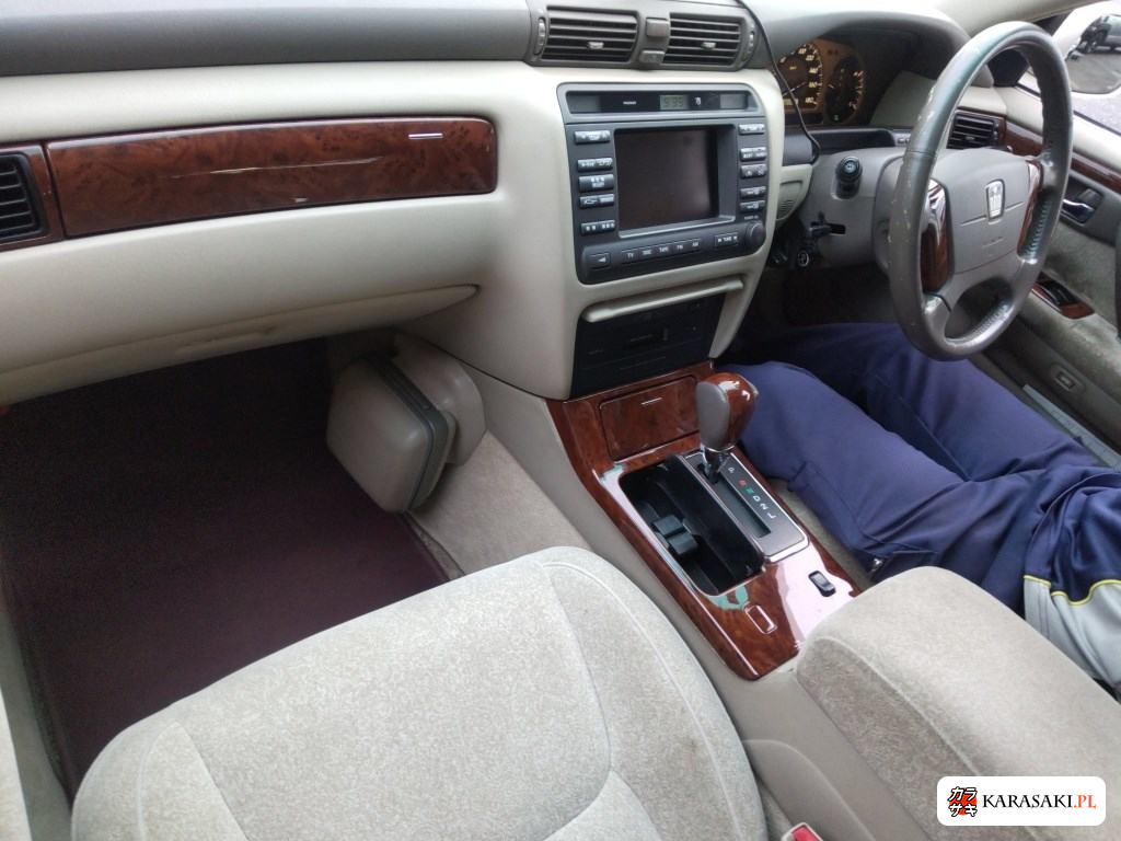 2002 Toyota Crown 4D Royal Extra Limited 5