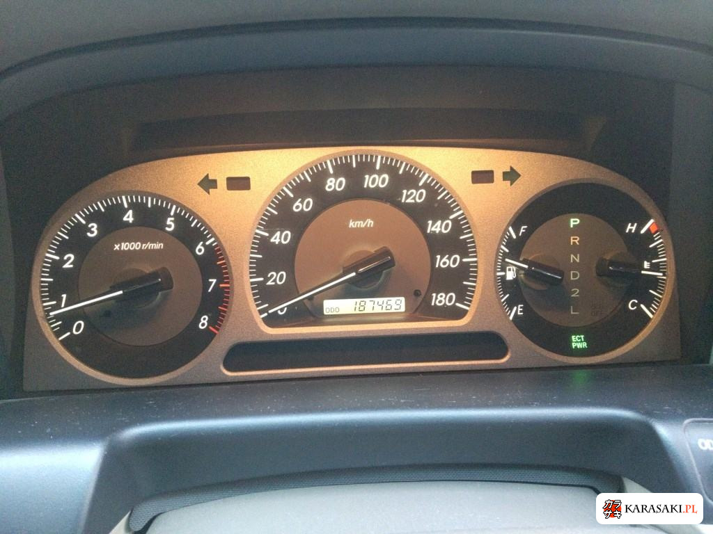 2002 Toyota Crown 4D Royal Extra Limited 6