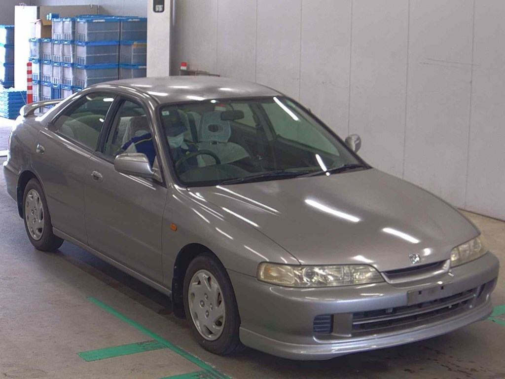 Honda Integra 1999 z aukcji japońskiej