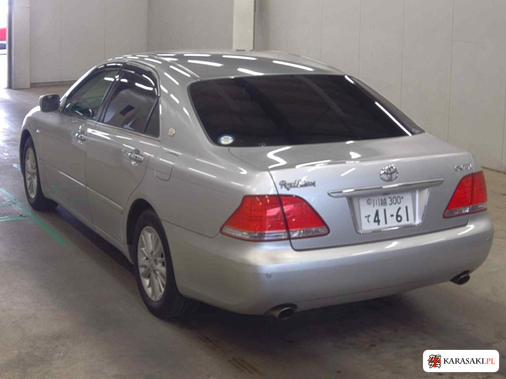 2004 Toyota Crown 4D Royal Saloon 2