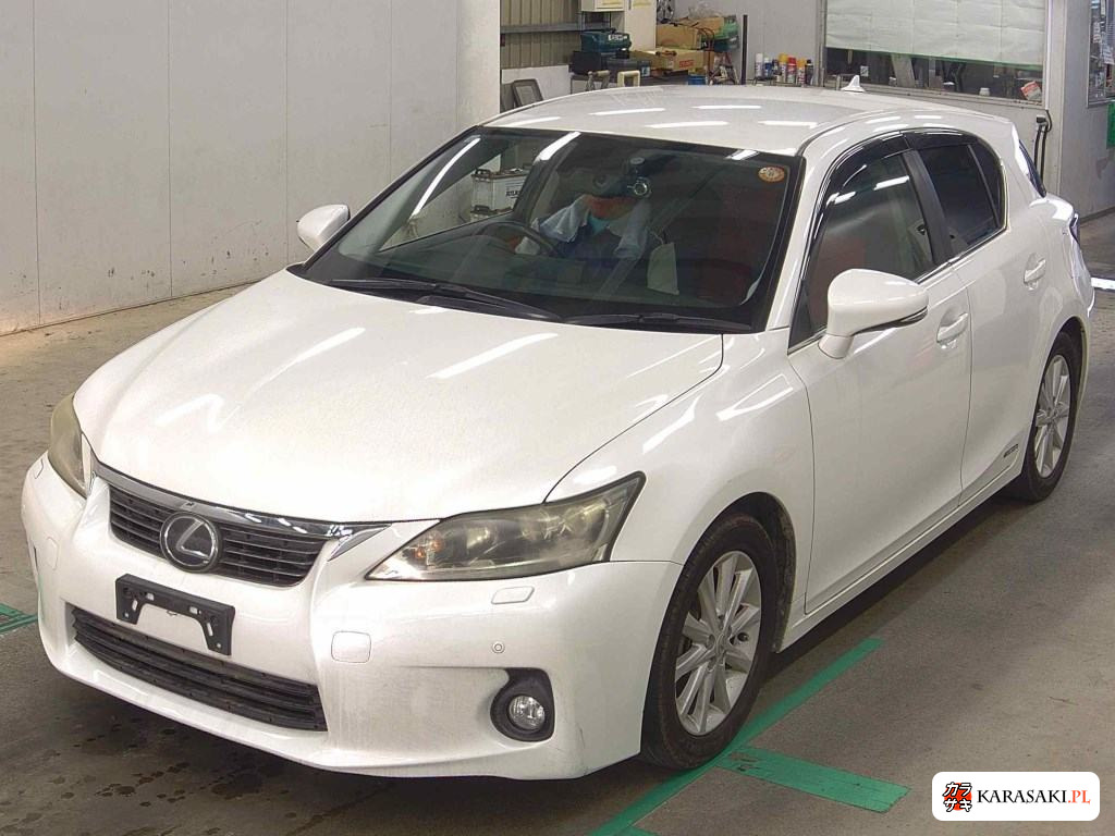 2011 Lexus CT CT200H Version C 3