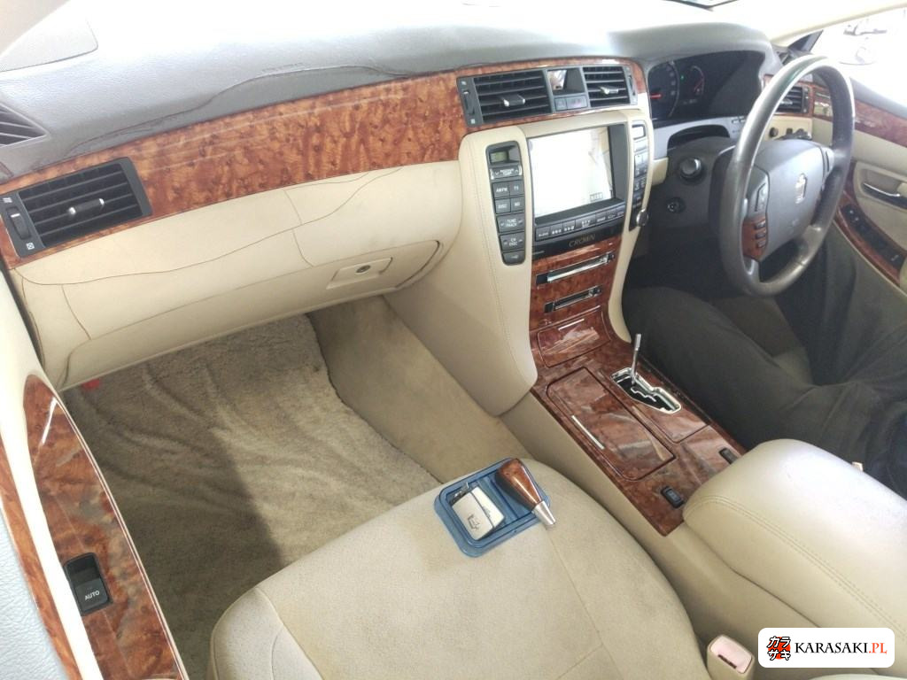 2007 Toyota Crown 4D Royal Saloon 5