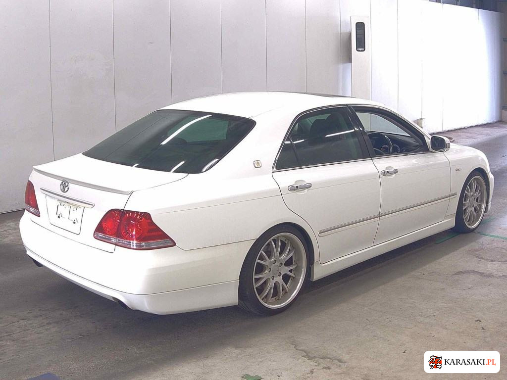 2004 Toyota Crown 4D Athlete 4