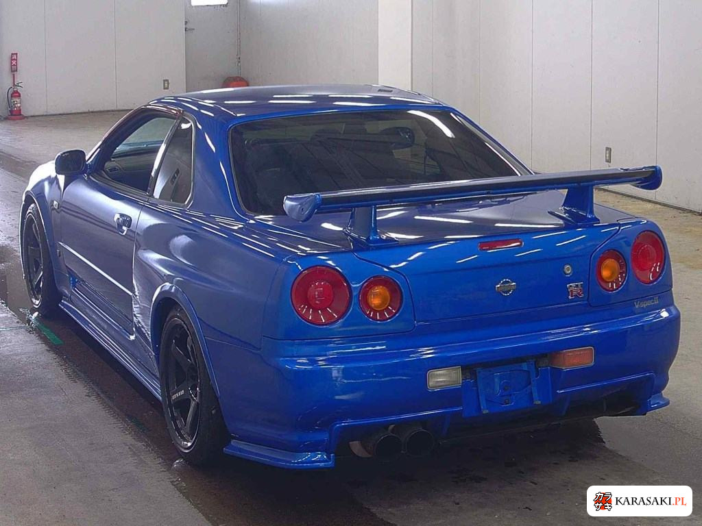 Nissan Skyline 1999 z aukcji japońskiej