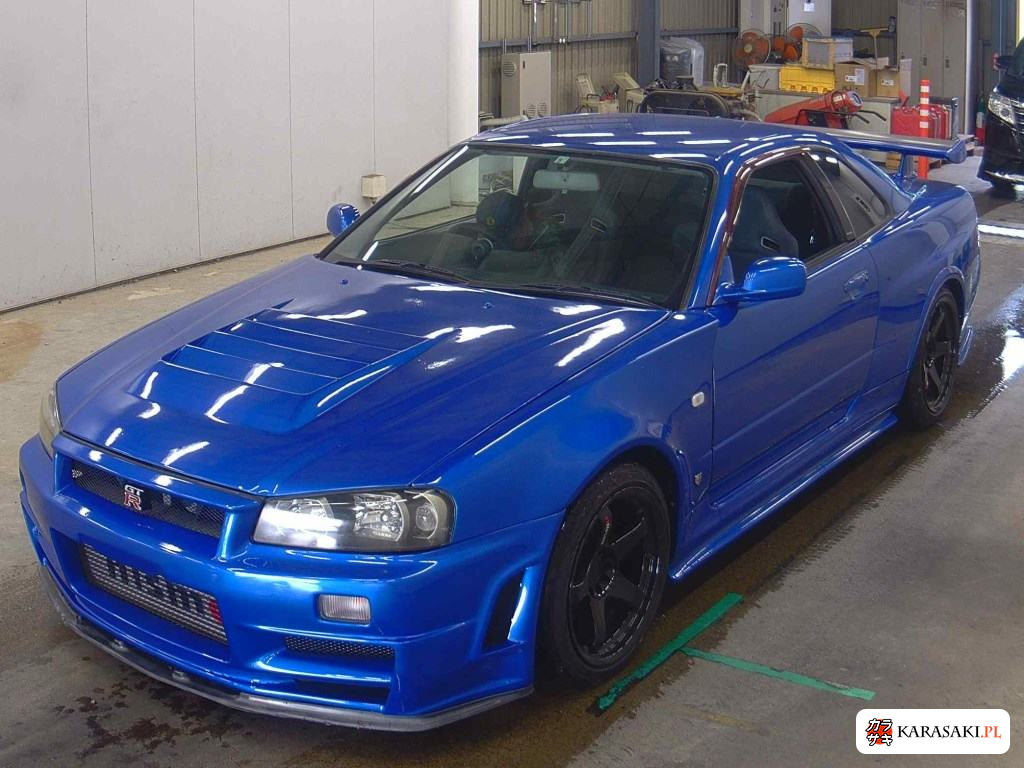 Nissan Skyline 1999 z aukcji japońskiej