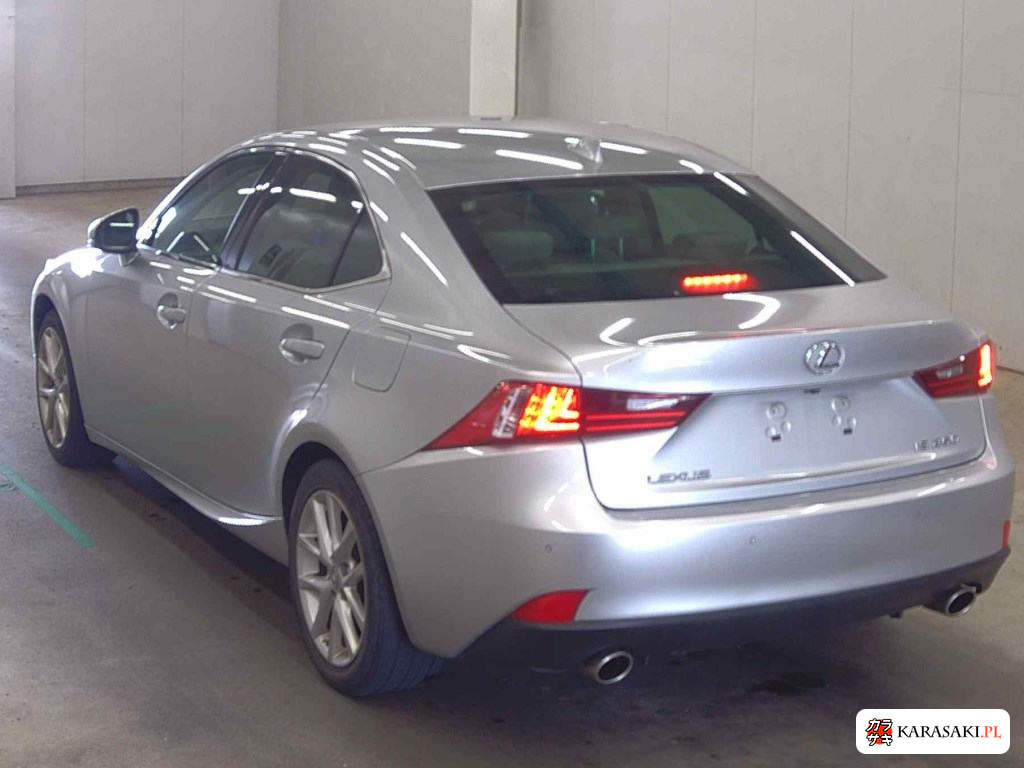 Lexus Is 2013 z aukcji japońskiej