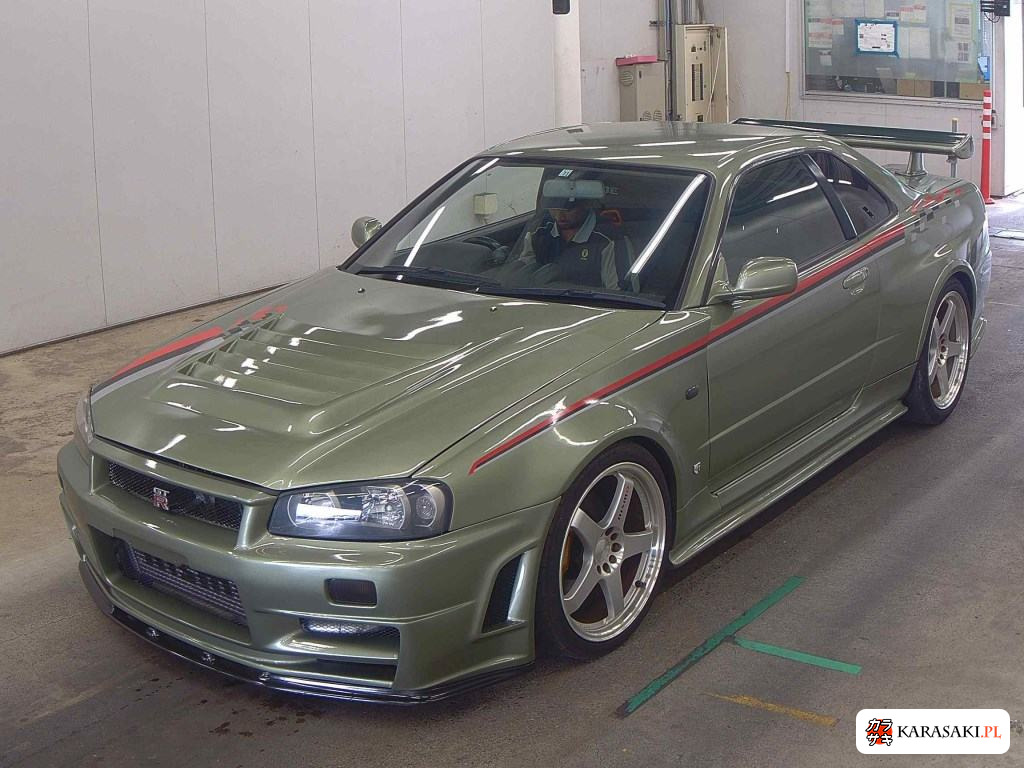 Nissan Skyline 2001 z aukcji japońskiej