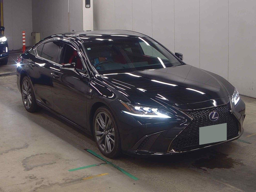 Lexus Es 2019 z aukcji japońskiej