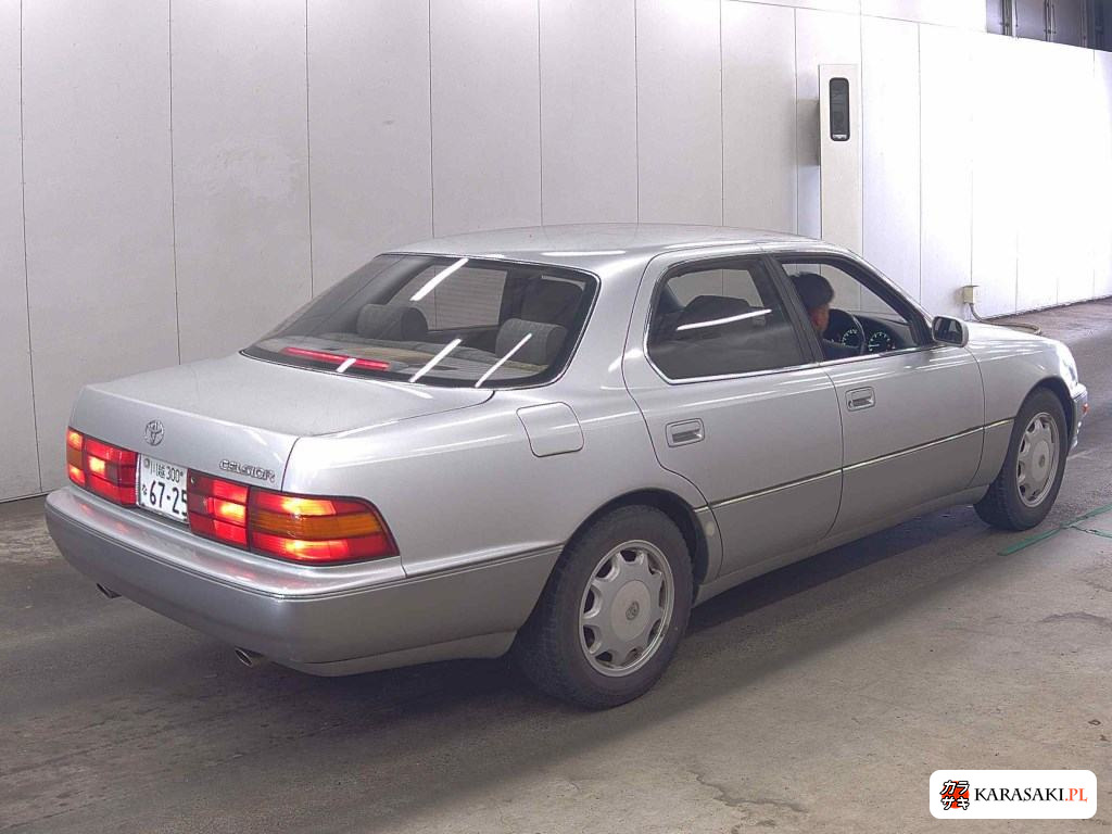 Toyota Celsior 1992 z aukcji japońskiej