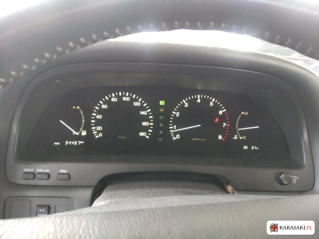 Toyota Celsior 1992 z aukcji japońskiej