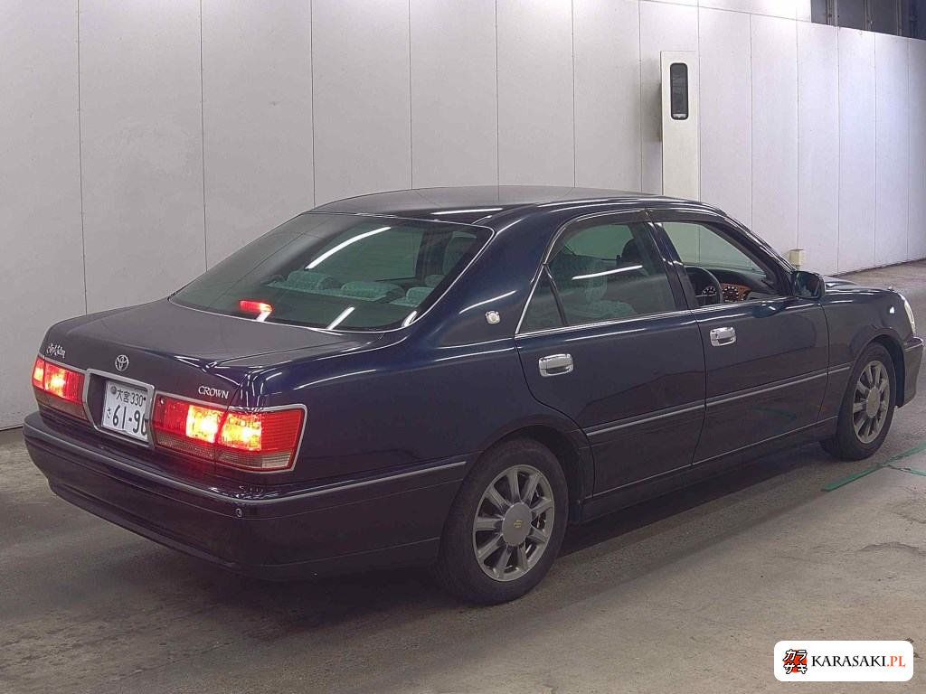 Toyota Crown 2003 z aukcji japońskiej